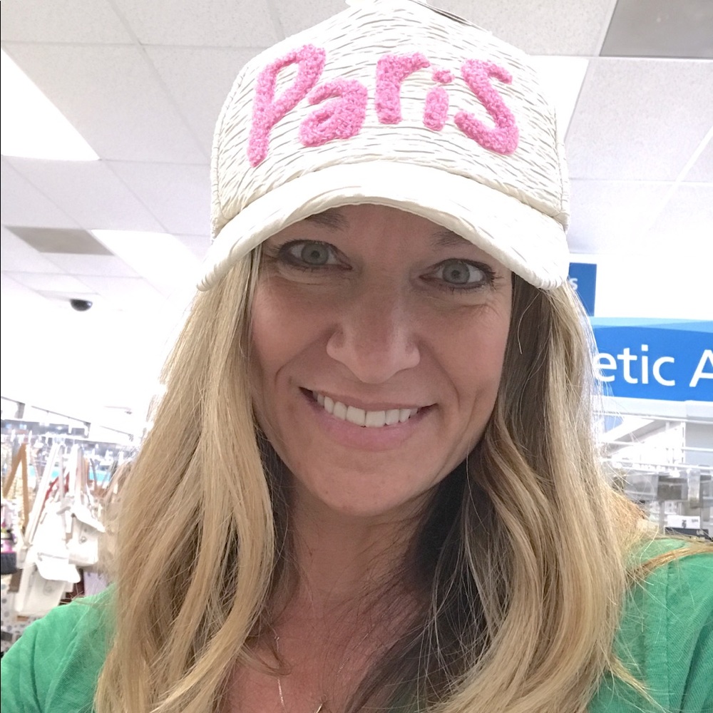 Meet your Posher, Ange